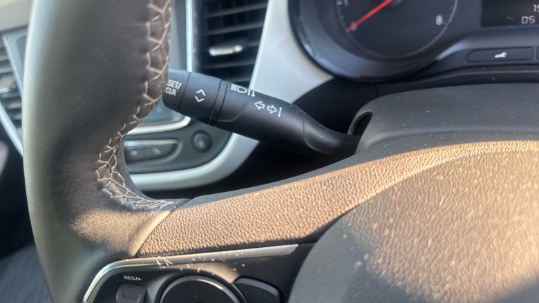 Vauxhall Crossland X 1.2T [110] Griffin 5dr [6 Spd] [Start Stop] Petrol Hatchback